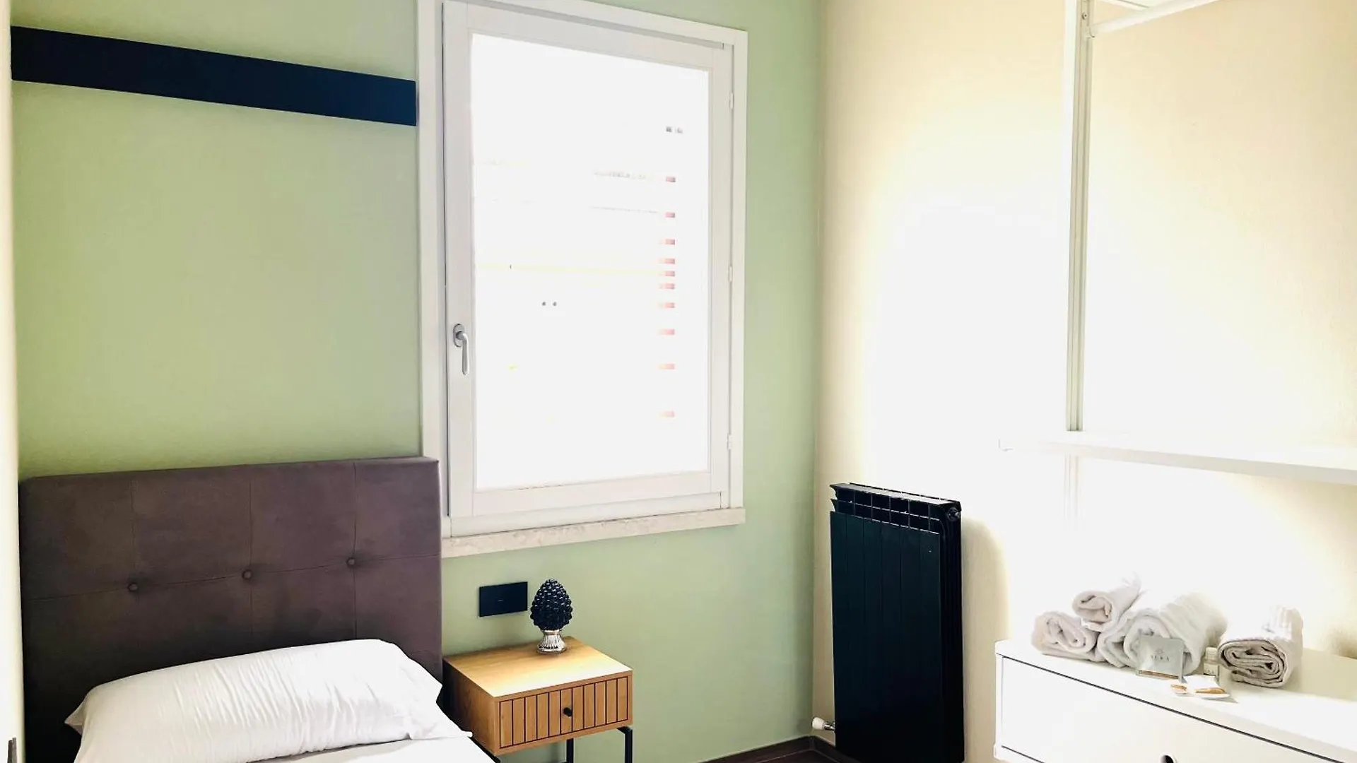 Al Cascinale Peschiera Del Garda Apartment 0*,